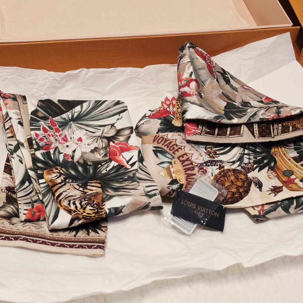 Authentic Louis Vuitton Voyage Extraordinaire Bandeau Tropical Print - Picture 2 of 16